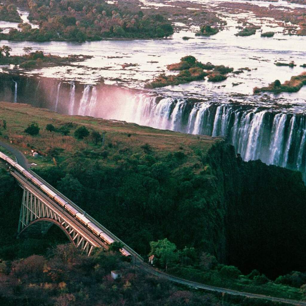 Südafrika und Simbabwe: Luxuszugreise durch das südliche Afrika